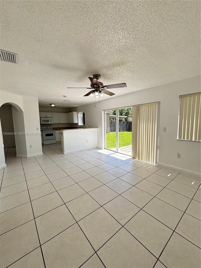 Building Photo - 21339 SW 87th Ct