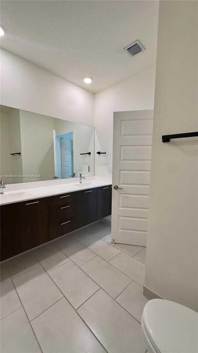 Building Photo - 8301 NW 41st St