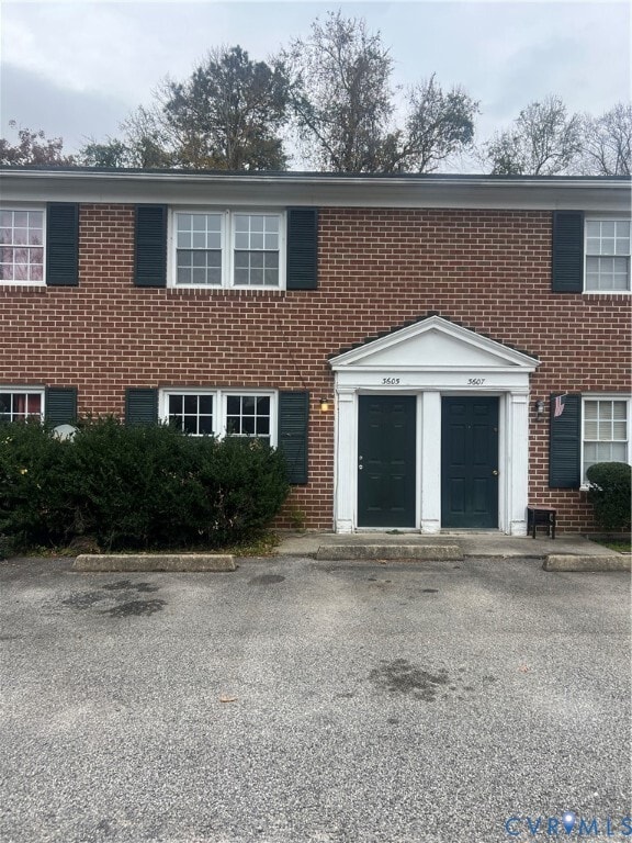 Primary Photo - 3605 Prince George Dr