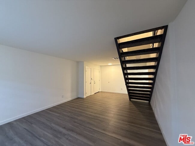 Building Photo - 1732 W 169th Pl