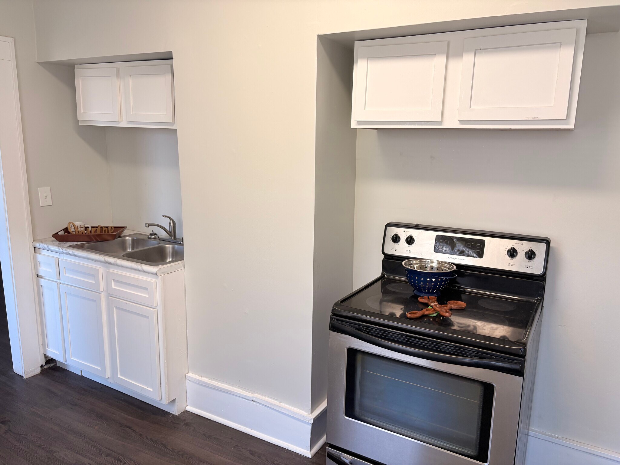 Building Photo - 2720 Ensley 5 Points W Ave