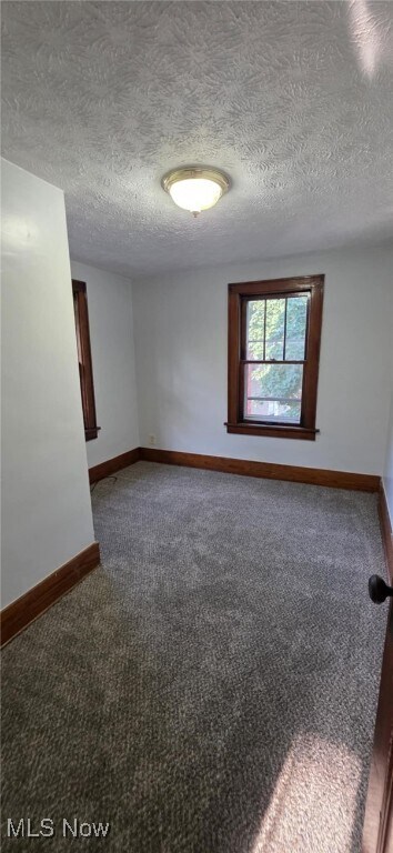 Building Photo - 623 Cole Ave