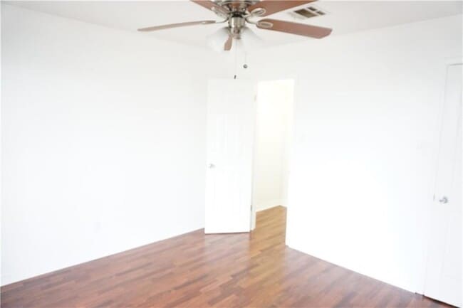 Building Photo - 1448 Carrollton Ave
