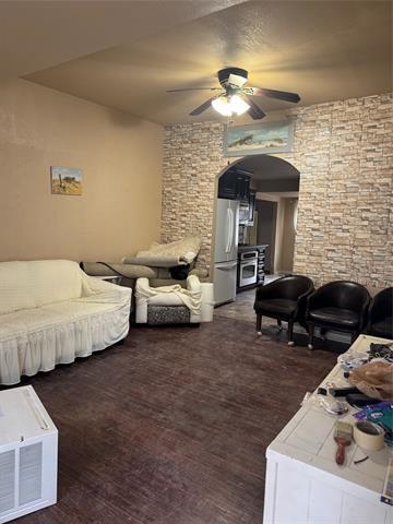 Building Photo - 2717 Avenue I