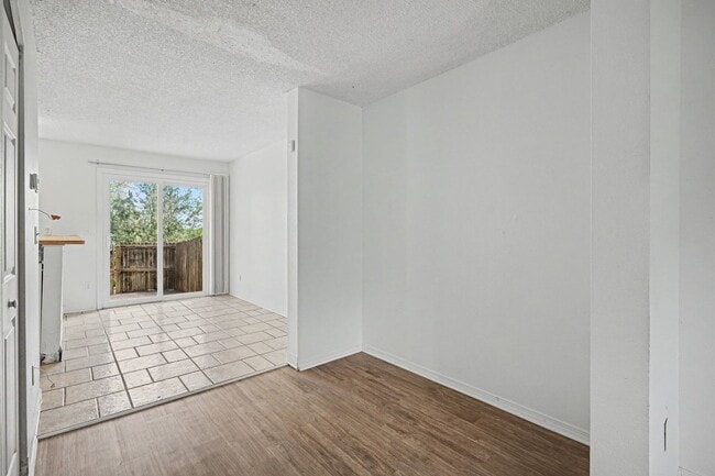 Building Photo - 17385 E Rice Cir