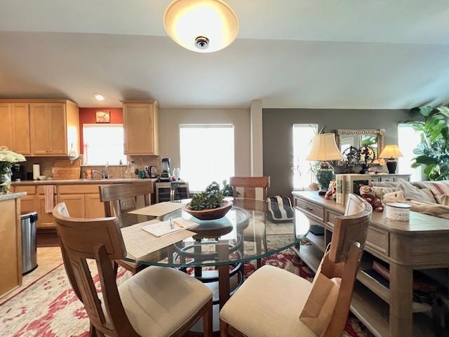 Building Photo - 10717 Casitas Dr