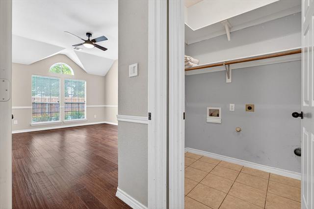 Building Photo - 3004 Teal Ln