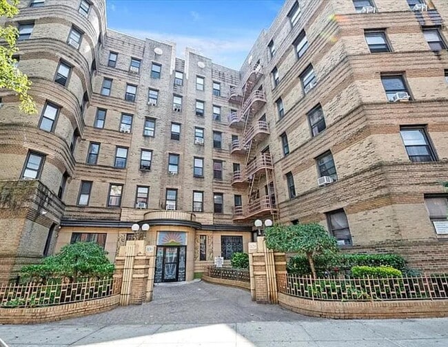 Building Photo - 1120 Brighton Beach Ave