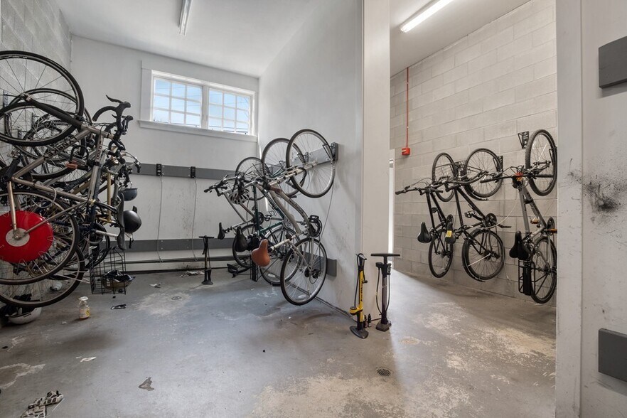 Shared Bike Storage - 80 Webster Ave