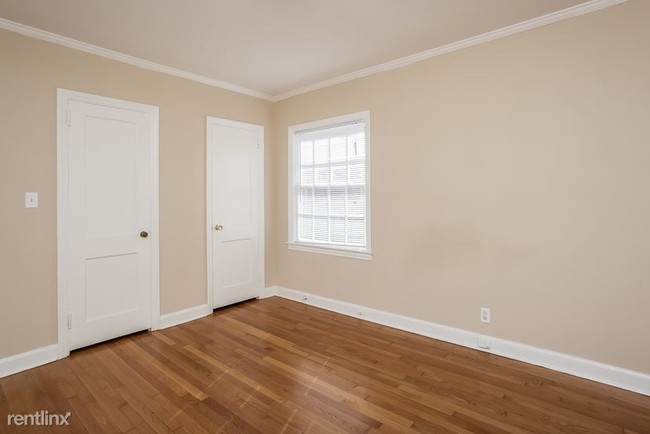 Building Photo - 3 br, 2 bath House - 1747 CASCADE Terrace