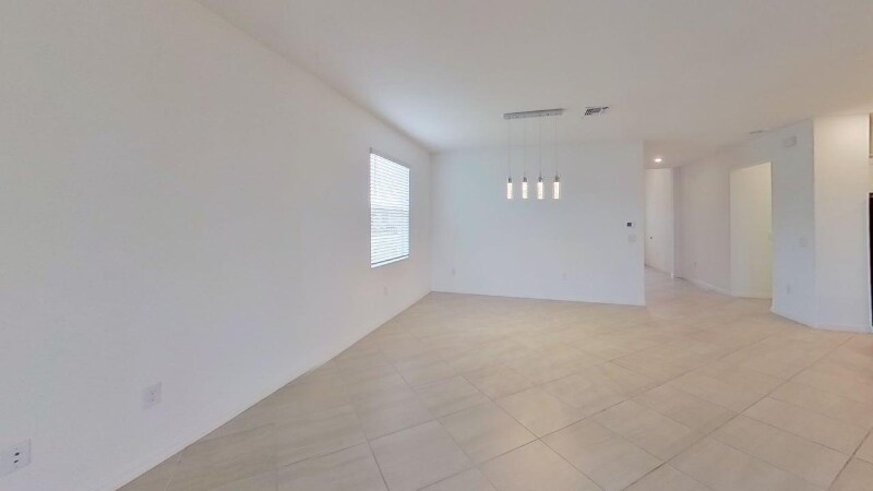 Building Photo - 43821 Seedling Ter