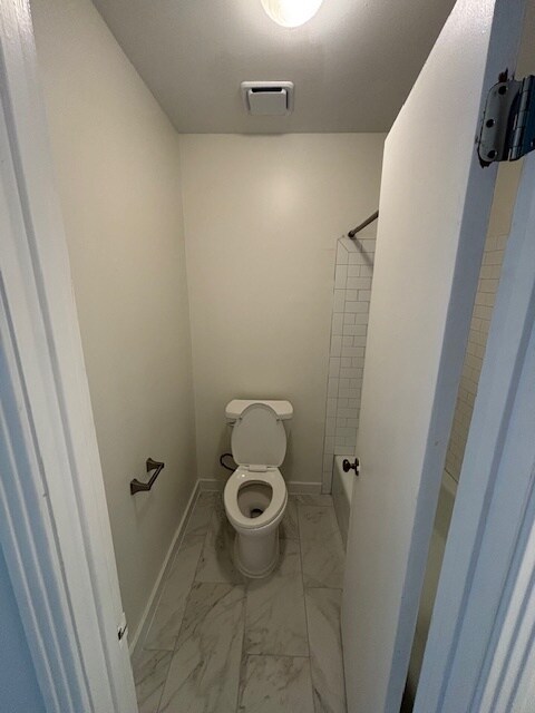 Master Bath - 510 Basswood Ave