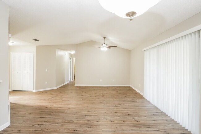 Building Photo - 7027 Citrus Point Ct