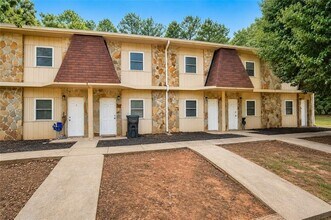 Building Photo - 88 Angie Dr