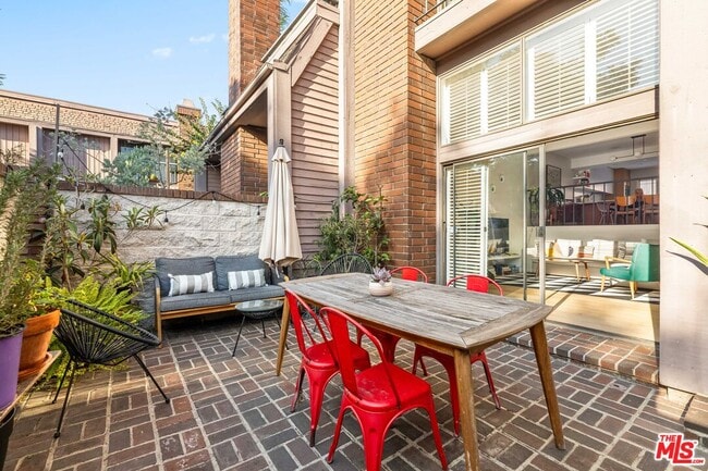 Building Photo - 4608 Glencoe Ave