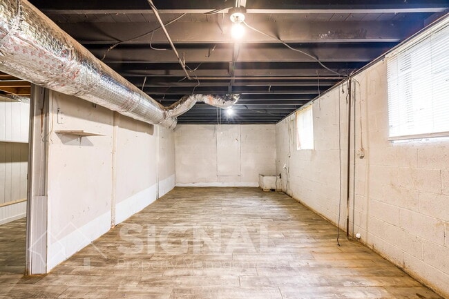 Building Photo - 330 Harlem Ave