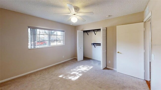 Building Photo - 9771 SW 97th Ln