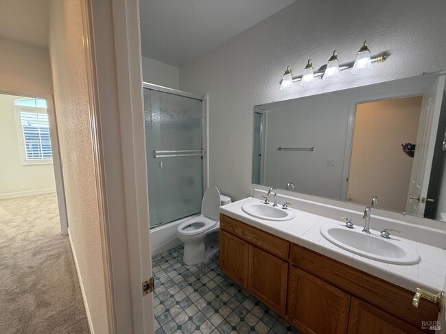 Building Photo - 316 Acadia Dr