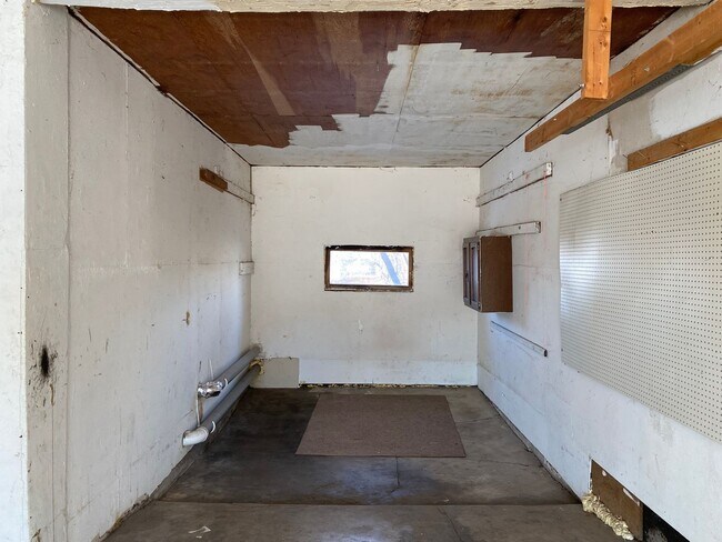 Building Photo - 1810 N 14th St
