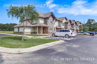 Building Photo - 2505 Ridgeland Cir