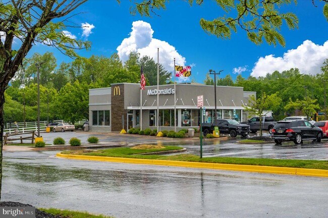 Building Photo - 13205 Cloppers Mill Dr