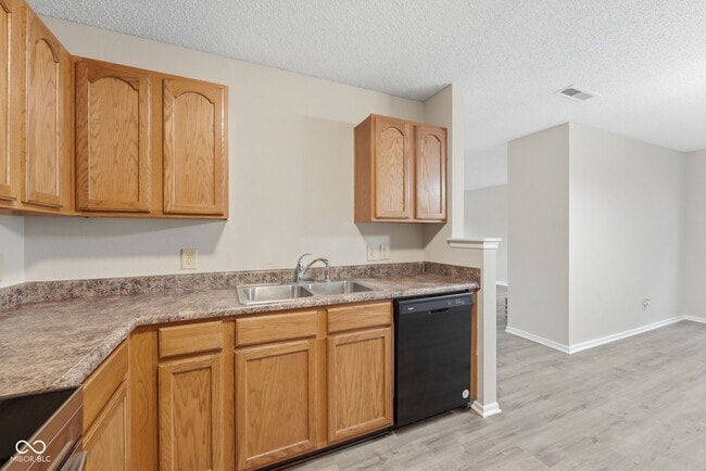 Building Photo - 12691 Endurance Dr