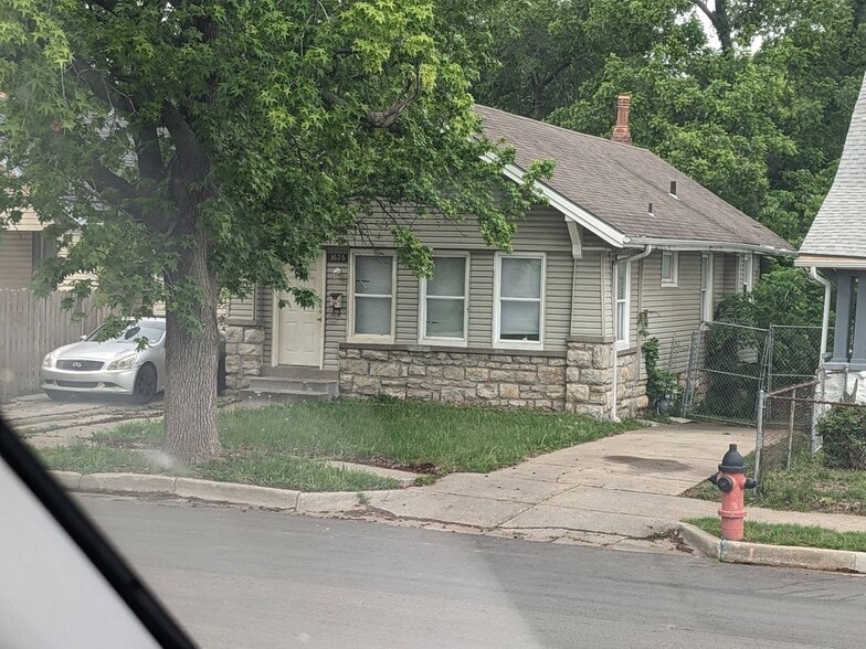 Primary Photo - 3626 Bellefontaine Ave