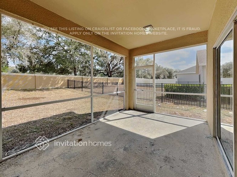 Building Photo - 9342 Beaufort Ct