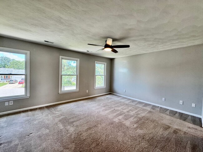 Building Photo - 2309 Cornstalk Ct