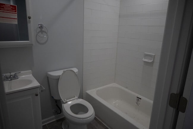 Building Photo - 2857 W Garrison Ave