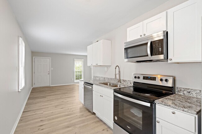 Building Photo - 6125 Spice Ridge Ln