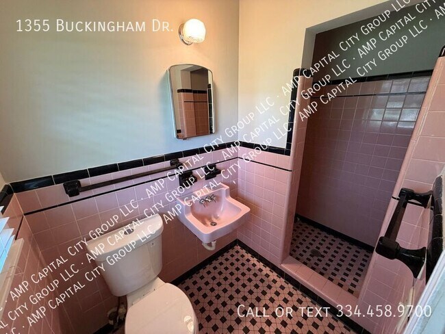 Building Photo - 1355 Buckingham Dr