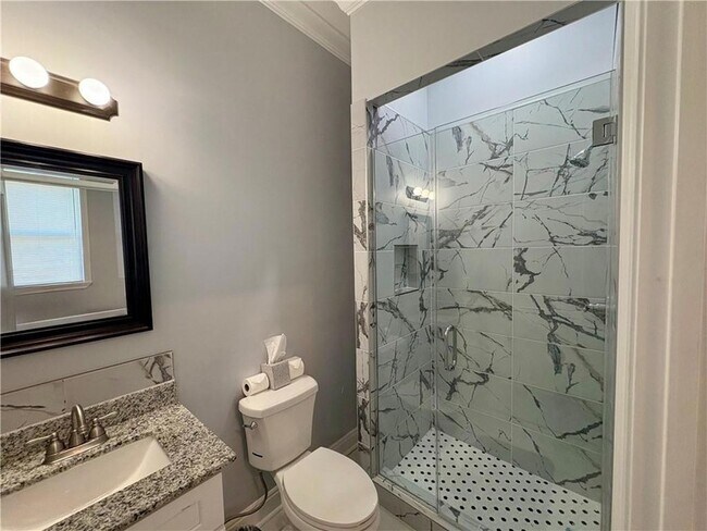 Building Photo - 3103 Cherry St