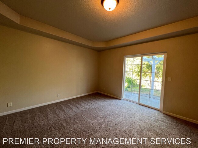 Building Photo - 3 br, 2 bath House - 2272 33rd Street