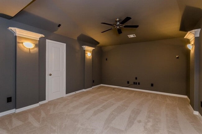 Building Photo - 4214 Quiet Dawn Ln