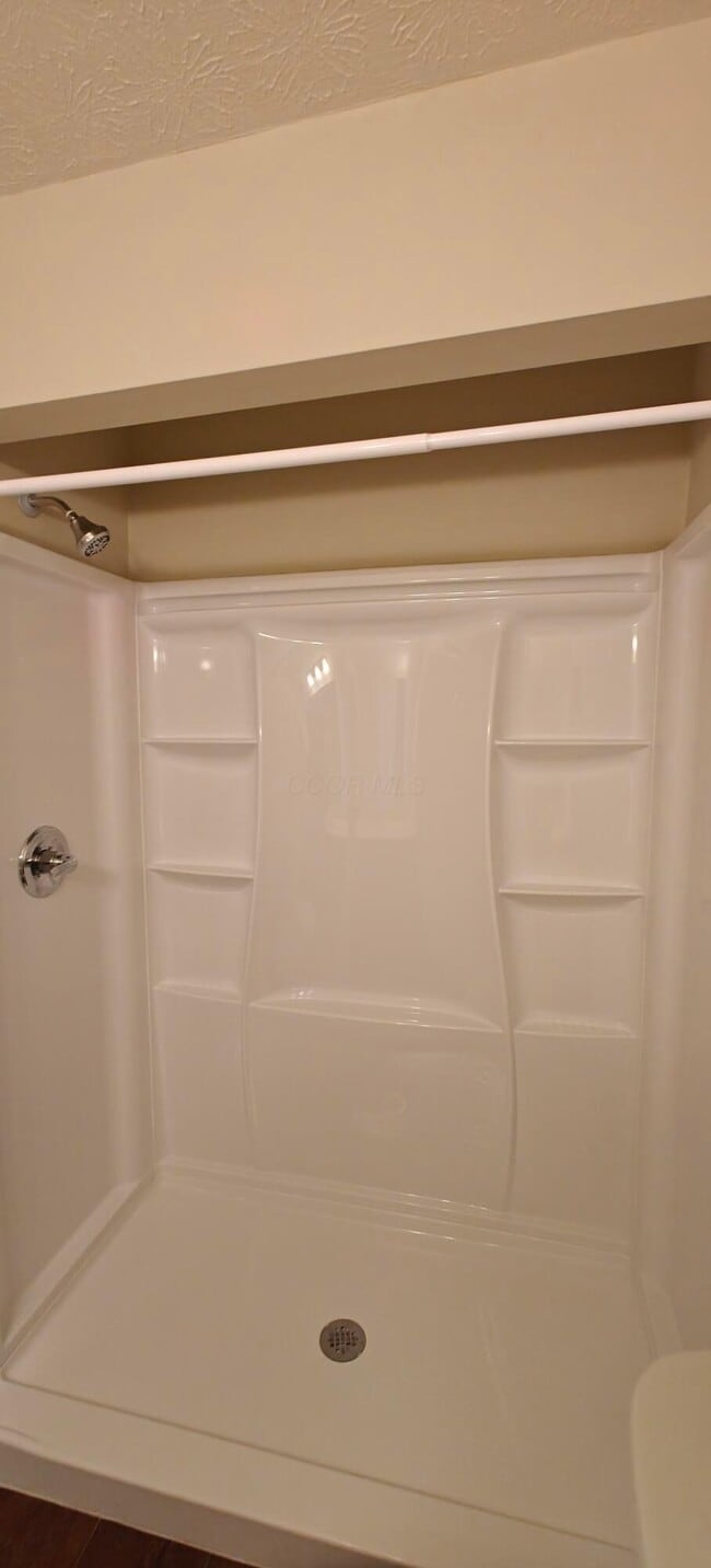 Building Photo - 1540 Slade Ave