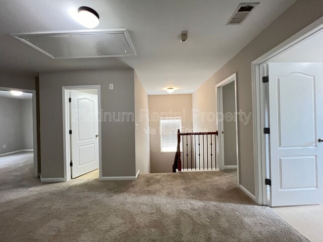 Building Photo - 3080 Whitfield Ave