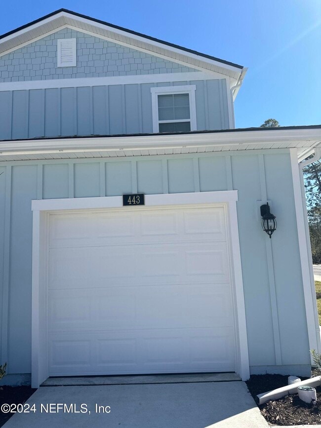 Building Photo - 442 Talulla Trl