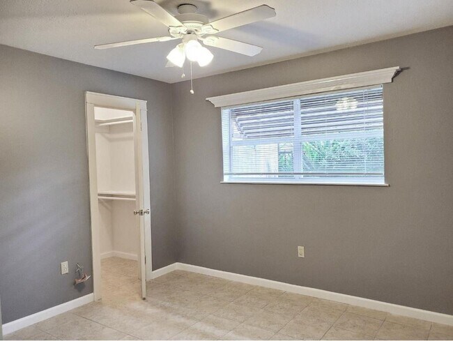 Building Photo - 1506 Del Norte St