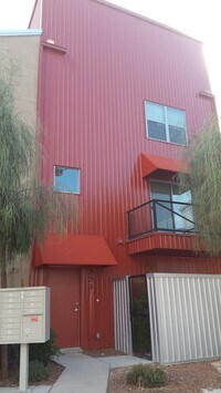 Building Photo - 223 Dougram Ave