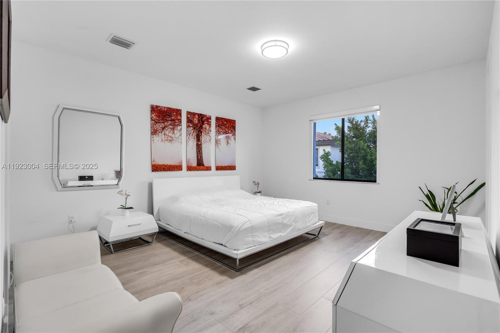 Building Photo - 4363 NW 81st Ave