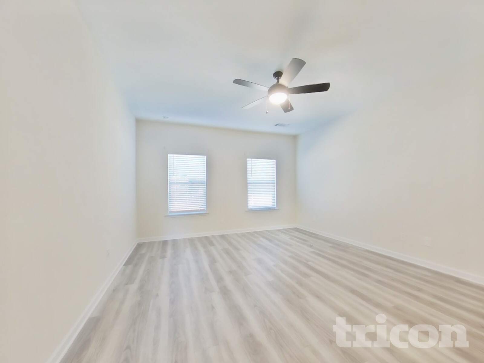 Building Photo - 617 Mountain Oaks Pkwy