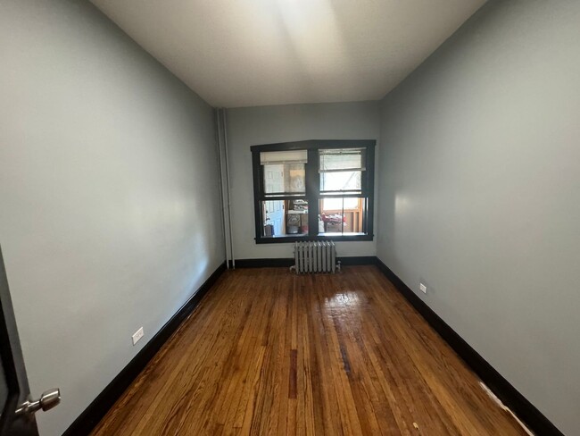 Building Photo - 6213 S Loomis Blvd