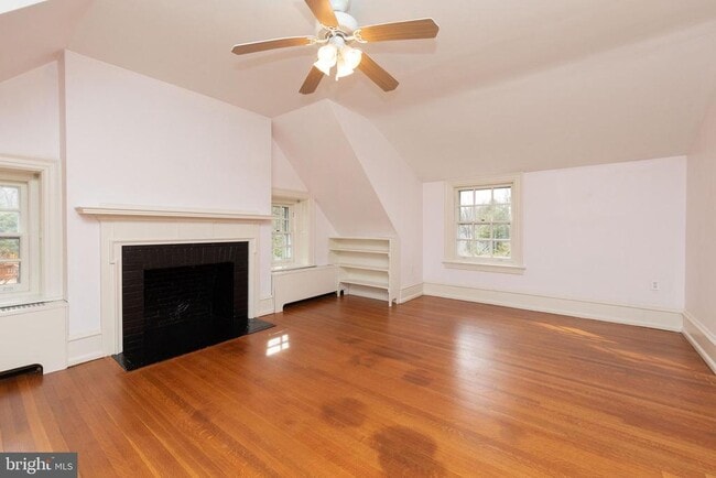 Building Photo - 6610 Wissahickon Ave