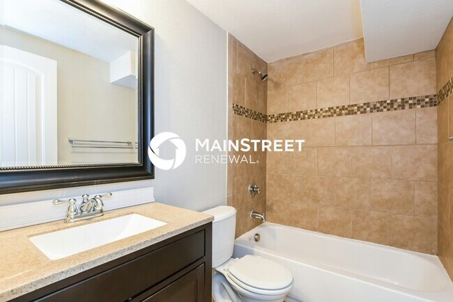 Building Photo - 3 Bedroom Pet-Friendly Home in Englewood, CO with Main Street Renewal