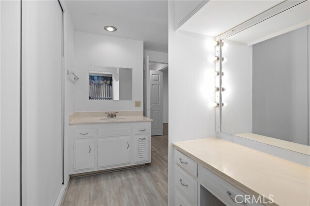 Building Photo - 2114 Via Puerta