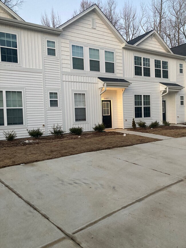Building Photo - 2484 Ashton Park Ln