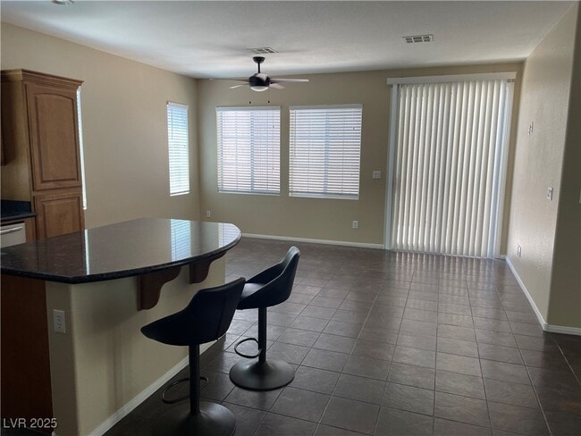 Building Photo - 9883 Mandrake Falls St