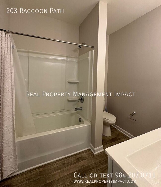 Building Photo - 203 Raccoon Path