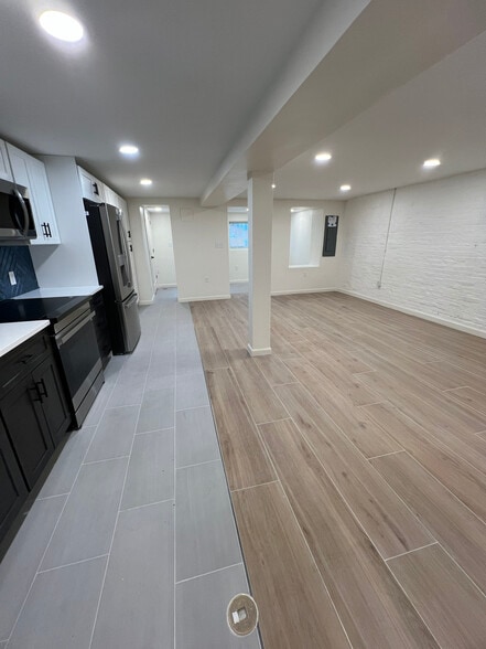 Kitchen and living room view - 1802 2nd St NW